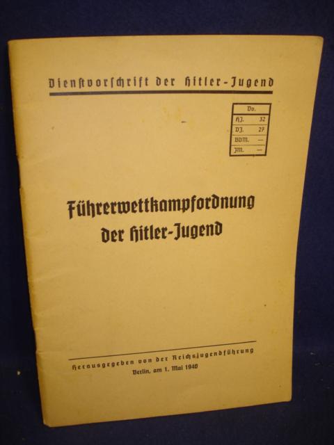 Dienstvorschrift der Hitler-Jugend:  Führerwettkampfordnung der Hitler-Jugend.