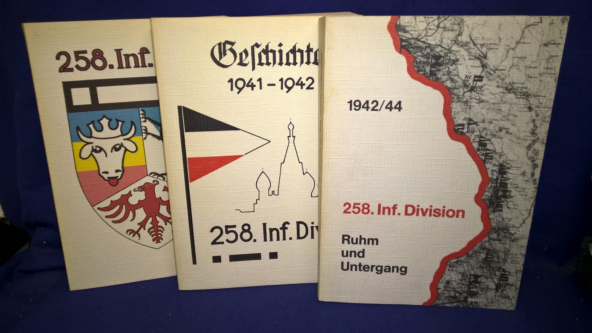 Geschichte der 258. Infanterie-Division 1939-1944. Band 1-3,so komplett! 