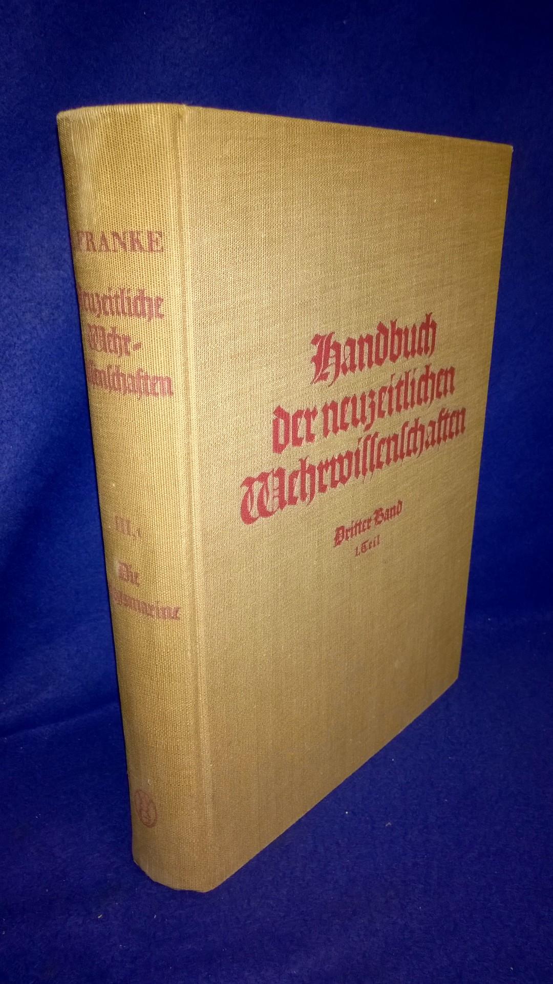 Handbuch der neuzeitlichen Wehrwissenschaften - Dritter Band : Die Kriegsmarine