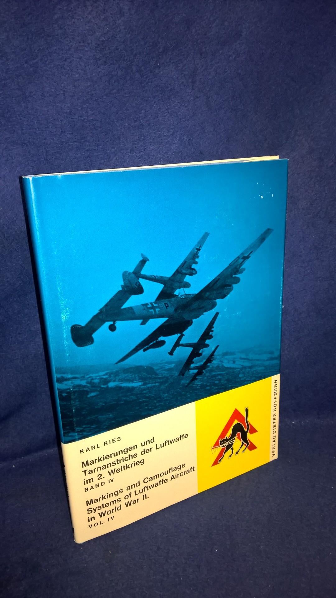 Markierungen und Tarnanstriche der Luftwaffe im 2. Weltkrieg / Markings and Carmouflage Systems of Luftwaffe Aircraft in World War II. Band IV/ Volume IV.